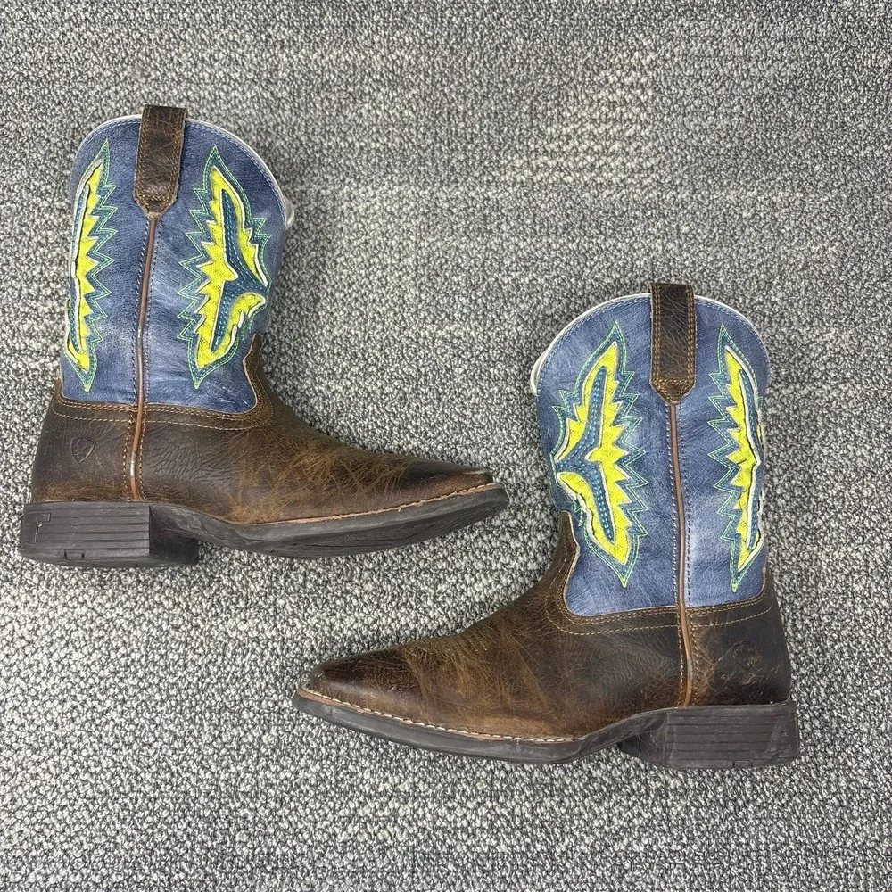 Ariat Koel VentTEK Kids Cowboy Boots Brown Blue Square Toe Youth Size 3.5
